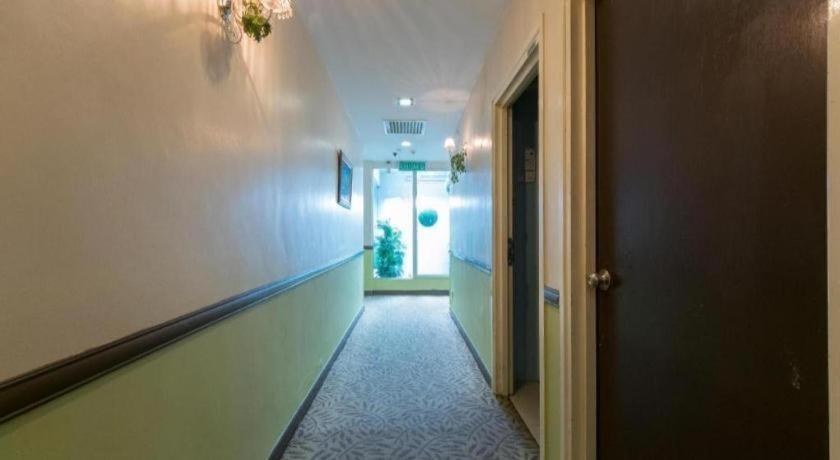 Oyo 126 Rae Hotel Kuala Lumpur Eksteriør billede